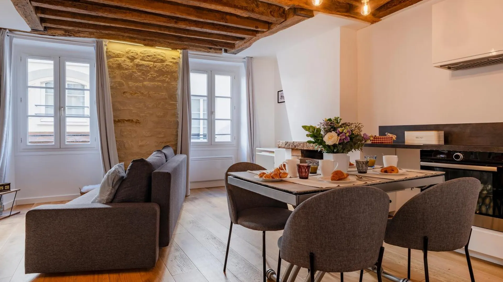 Paris Center Greneta Residence location